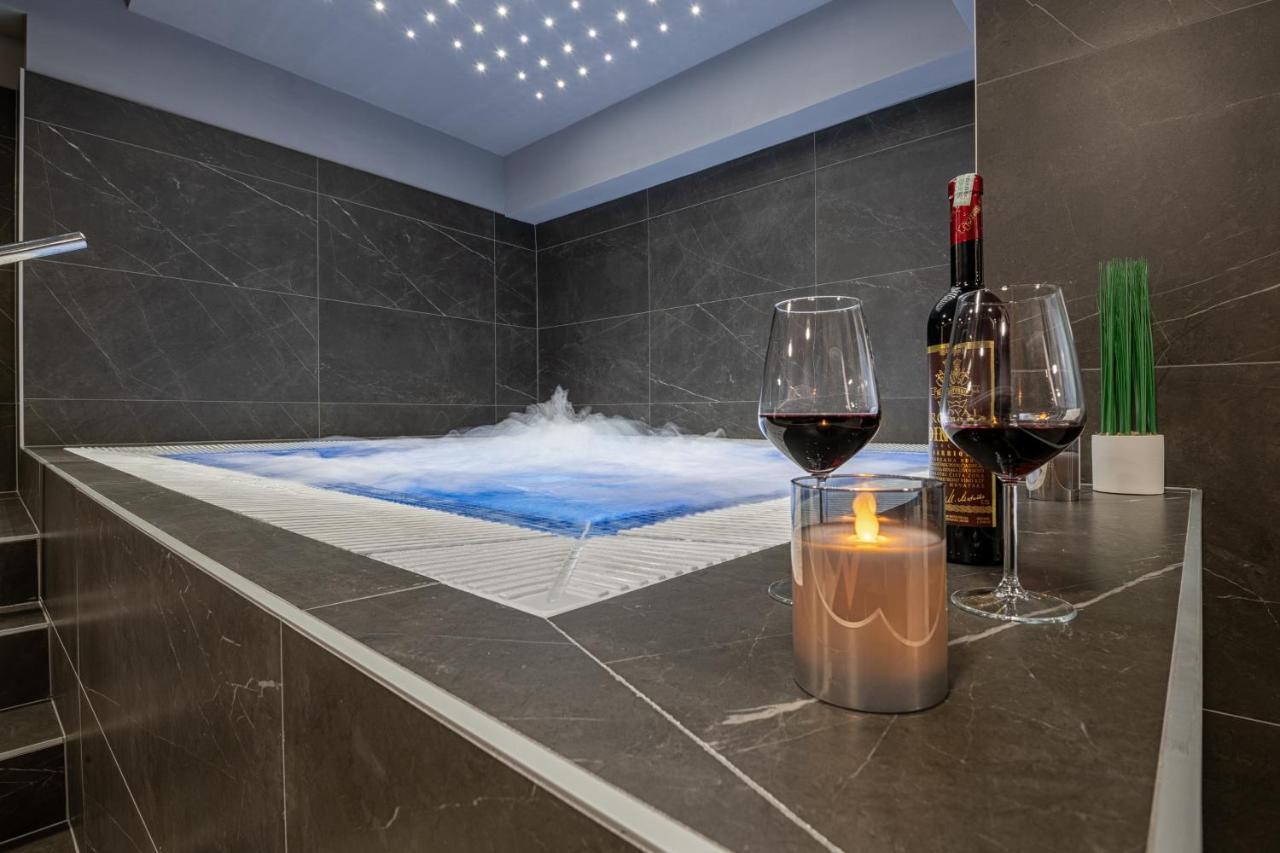 Marea & Hotel 4*